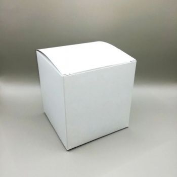 Коробка картонная 10,5*10,5*11см белая